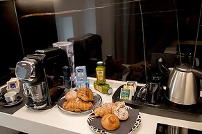 LA BANCHINA   LUXURY  SUITES