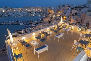 LA BANCHINA   LUXURY  SUITES