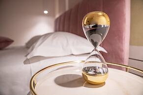 LA BANCHINA   LUXURY  SUITES