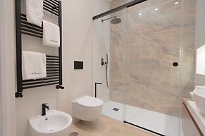 LA BANCHINA   LUXURY  SUITES