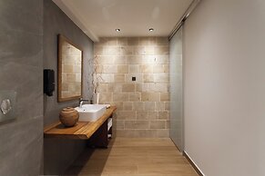 utopia luxury suites