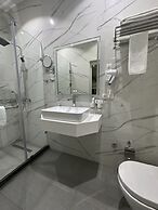 Green Park Hotel