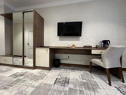 Green Park Hotel