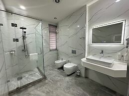 Green Park Hotel