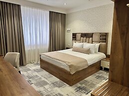 Green Park Hotel