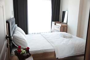 Kivanc Residence