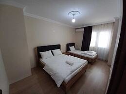 Kivanc Residence