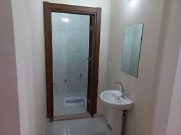 Kivanc Residence