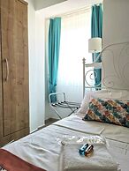 Valitsa Otel
