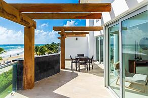 Mareazul Beach Condos Playa Del Carmen