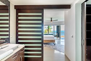 Mareazul Beach Condos Playa Del Carmen