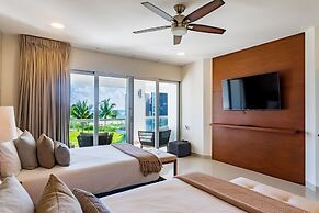 Mareazul Beach Condos Playa Del Carmen