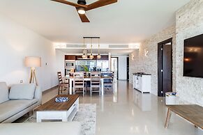 Mareazul Beach Condos Playa Del Carmen