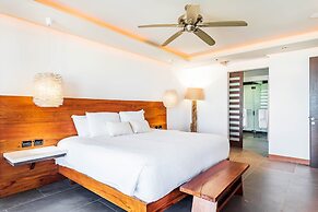 Mareazul Beach Condos Playa Del Carmen