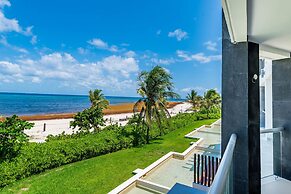 Mareazul Beach Condos Playa Del Carmen