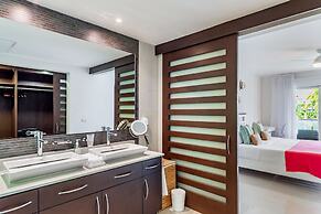 Mareazul Beach Condos Playa Del Carmen