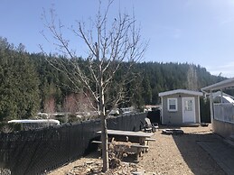 Blind Bay Resort