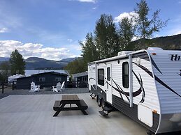 Blind Bay Resort
