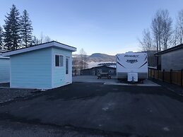 Blind Bay Resort