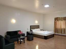 Meaco Royal Hotel- Lucena