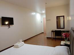 Meaco Royal Hotel- Lucena