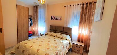 Big Apartment by the sea in Durres