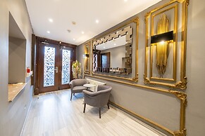 King Suits Hotel