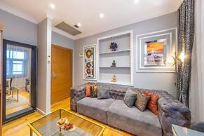 King Suits Hotel
