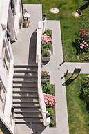 Mimosa Suites