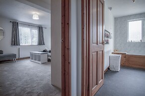 Tucking Mill - 3 Bedroom - Stepaside