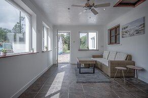 Tucking Mill - 3 Bedroom - Stepaside