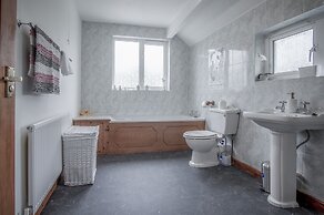 Tucking Mill - 3 Bedroom - Stepaside