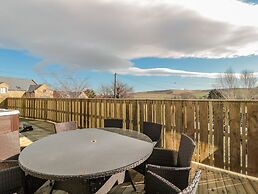 Cheviot Hills
