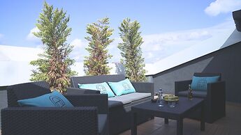 Homey Airport Hotel