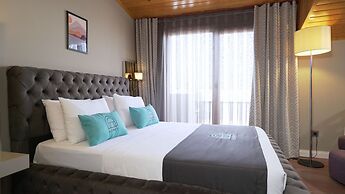 Homey Airport Hotel