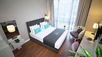 Homey Airport Hotel