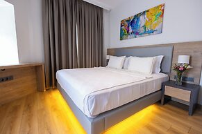 Yalinn Hotel