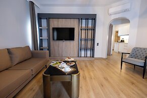 Yalinn Hotel