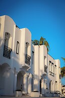 Yalinn Hotel