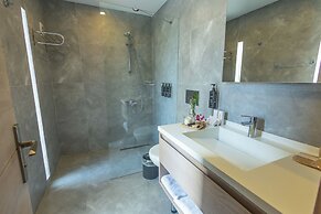 Yalinn Hotel