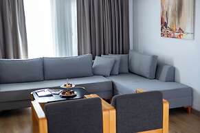 Yalinn Hotel