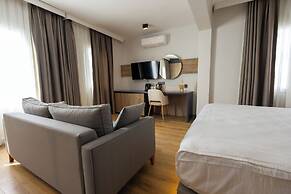 Yalinn Hotel
