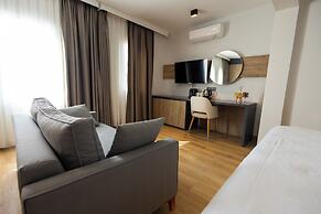 Yalinn Hotel
