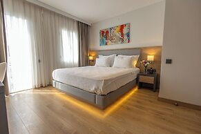 Yalinn Hotel