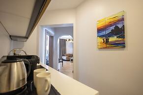 Yalinn Hotel