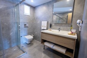 Yalinn Hotel
