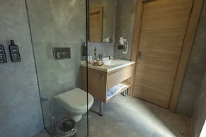 Yalinn Hotel