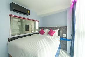 Spark Hotel
