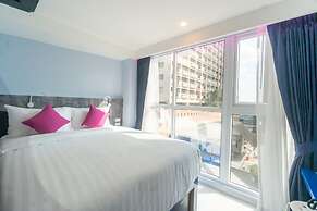 Spark Hotel