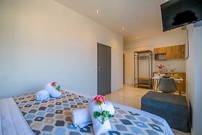 Linda Apartments